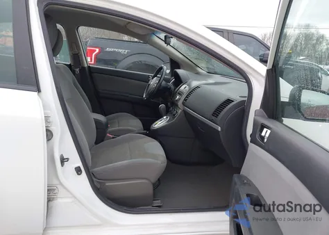 2011 Nissan Sentra 2.0Sr z USA, uszkodzony, nr VIN 3N1AB6AP5BL672853